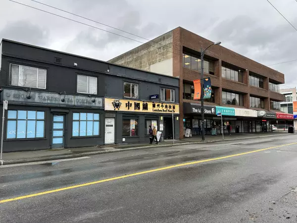 Vancouver, BC V6M 3W6,5555 & 5565 W Boulevard