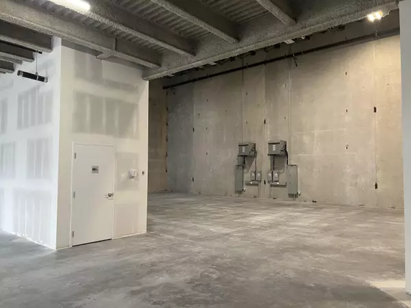 Vancouver, BC V5X 3E5,8380 Ontario ST #136