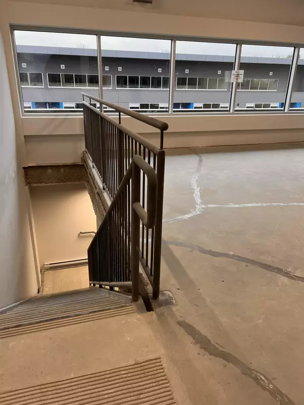 Richmond, BC V6X 2P8,4899 Vanguard RD #A312