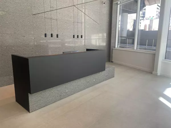 Vancouver, BC V6Z 1W2,1281 Hornby ST #512