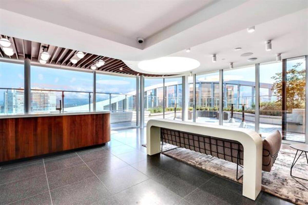 320 Granville ST #1110 Vancouver, BC V6C 1S9