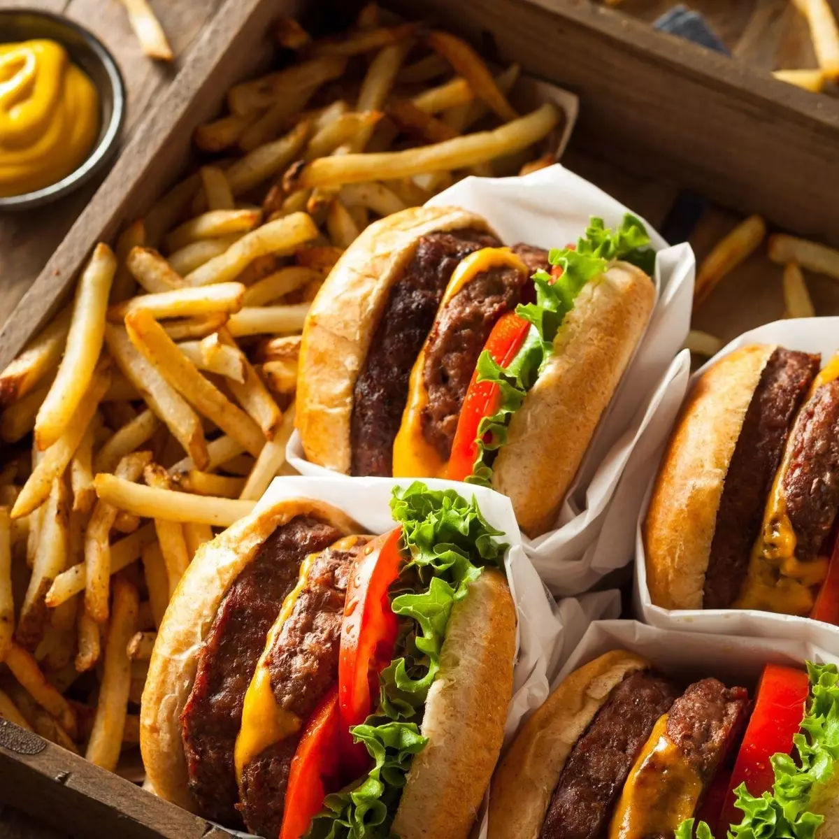 Abbotsford, BC V0V 0V0,1214 Confidential