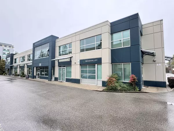 North Vancouver, BC V7P 3T2,998 Harbourside DR #122