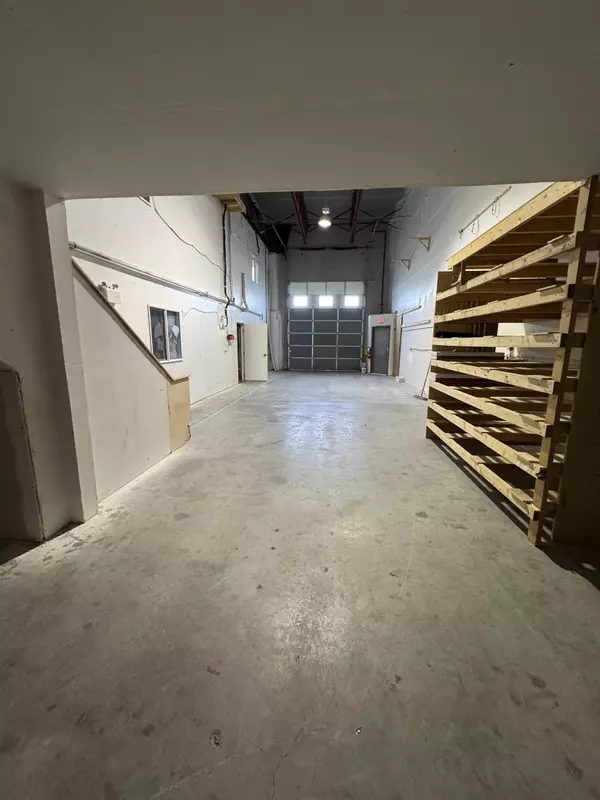 Abbotsford, BC V2T 6H8,2610 Progressive WAY #G