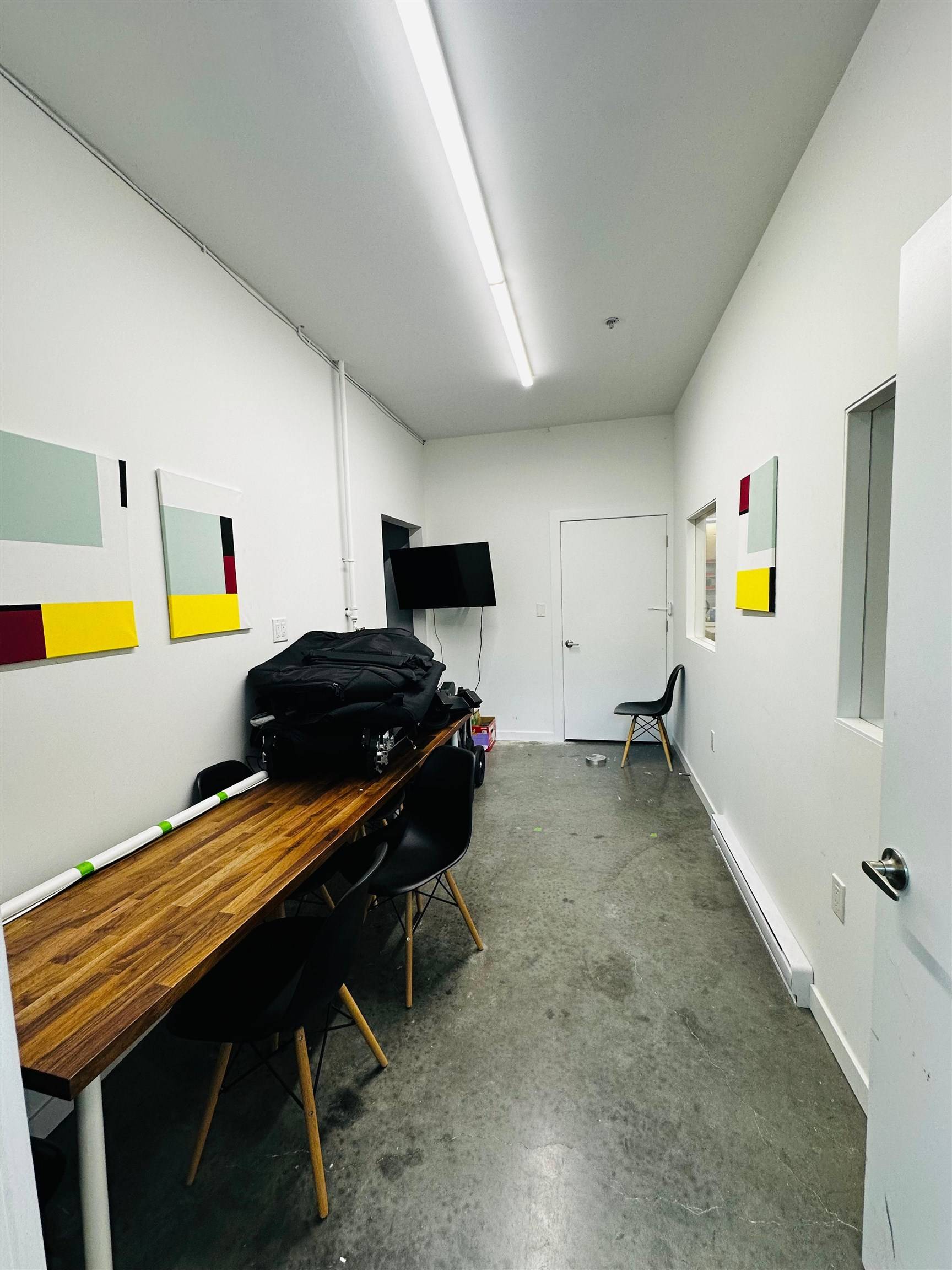 Vancouver, BC V5X 2X7,418 S East Kent Avenue #114 & 115