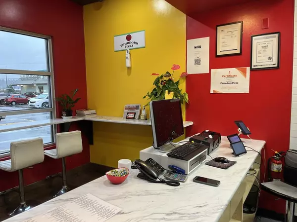 Port Coquitlam, BC V3B 5L7,2850 Oxford ST #3