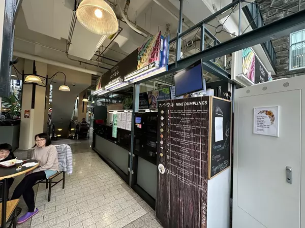 Vancouver, BC V5Z 3X7,555 W 12th AVE #8