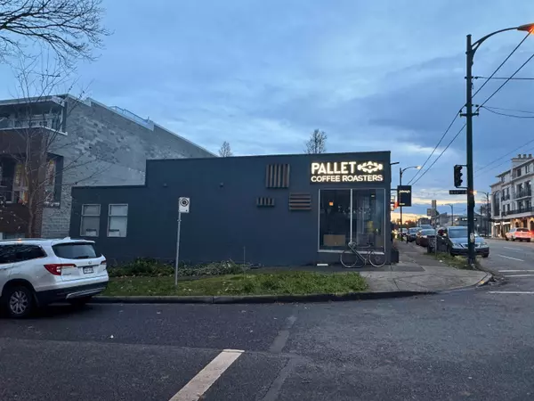 Vancouver, BC V6H 2M5,3820 Oak ST
