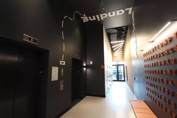 8188 Manitoba ST #306 Vancouver, BC V5X 3A2