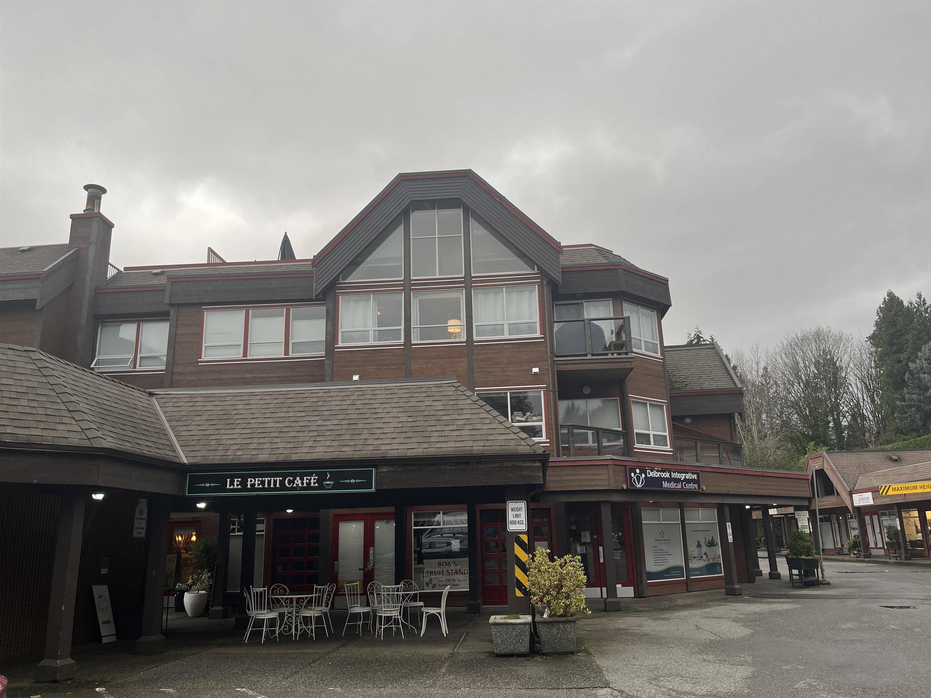 North Vancouver, BC V7N 3Z4,3711 Delbrook AVE #103A