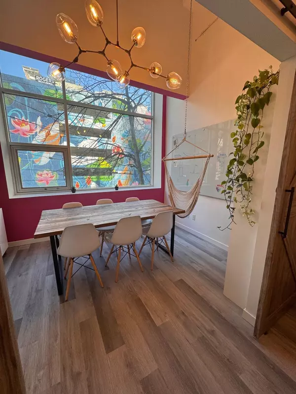 515 W Pender ST #240 Vancouver, BC V6B 1V5