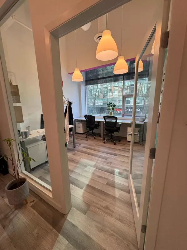 515 W Pender ST #240 Vancouver, BC V6B 1V5