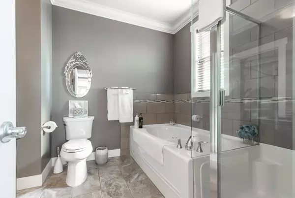 Abbotsford, BC V4X 0A6,2379 Chardonnay LN