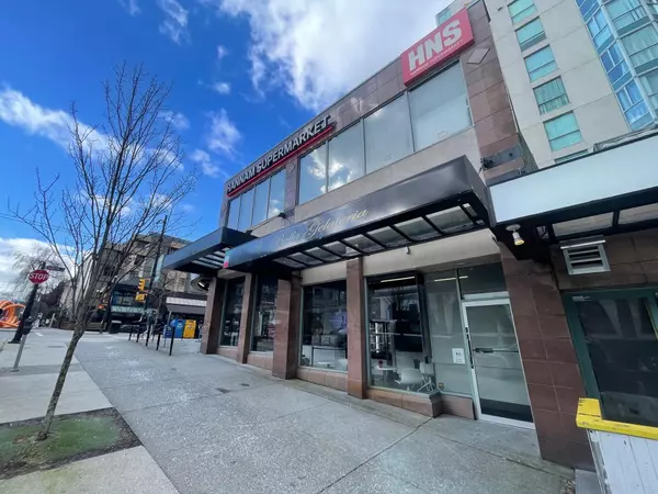 Vancouver, BC V6E 1C6,1301 Robson ST