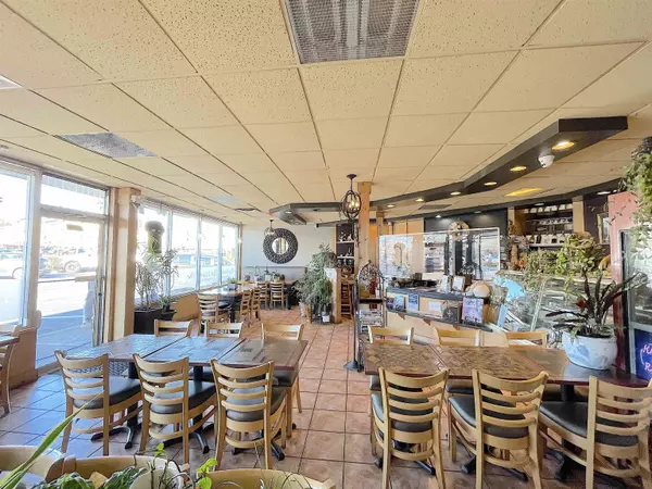 Tsawwassen, BC V4L 2A4,1256 56 ST