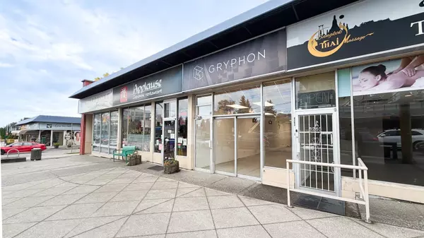 Vancouver, BC V6P 4A8,8265 Oak ST