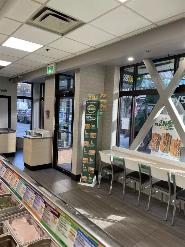 722 Smithe ST, Vancouver, BC V6Z 1A6