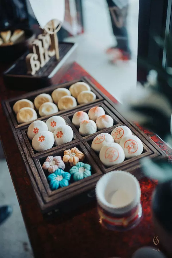 Vancouver, BC V6C 2Y2,433 Hornby ST