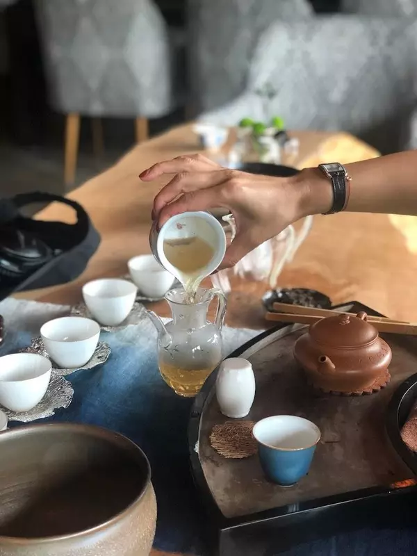 Vancouver, BC V6C 2Y2,433 Hornby ST