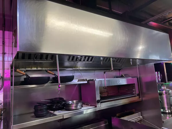 Burnaby, BC V5C 3Z2,4455 Lougheed HWY