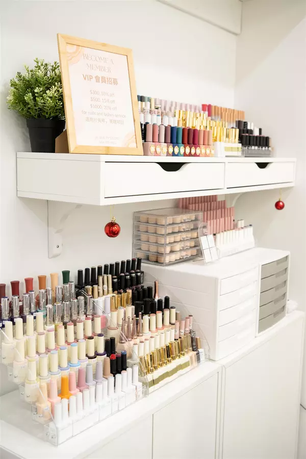 Richmond, BC V6X 3Z8,8888 Odlin CRES #2365