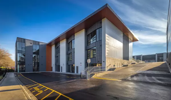 Vancouver, BC V5X 2V4,8220 Ross ST #320