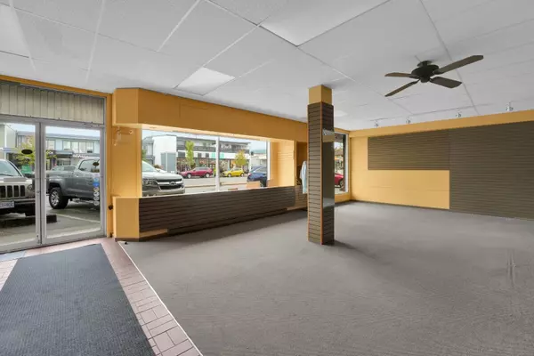 Sechelt, BC V0N 3A0,5651 Cowrie ST #Unit B