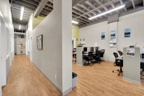 Sechelt, BC V0N 3A3,5672 Cowrie ST #Unit A