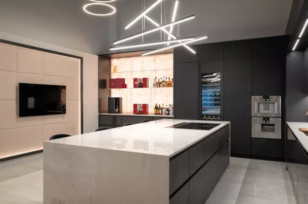 13880 Wireless WAY #136 Richmond, BC V6V 0A3