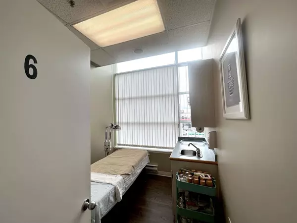 Richmond, BC V6X 3Y2,8260 Westminster HWY #2270