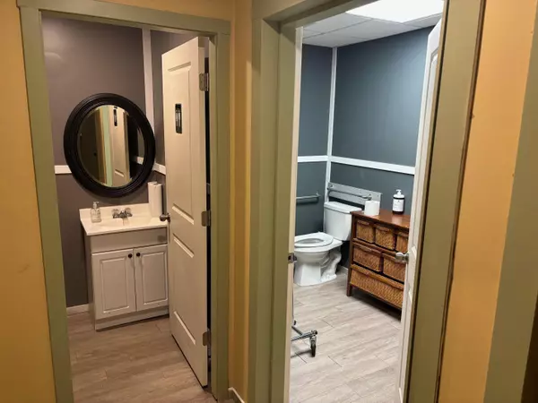 Abbotsford, BC V4X 1T6,5814 Riverside ST