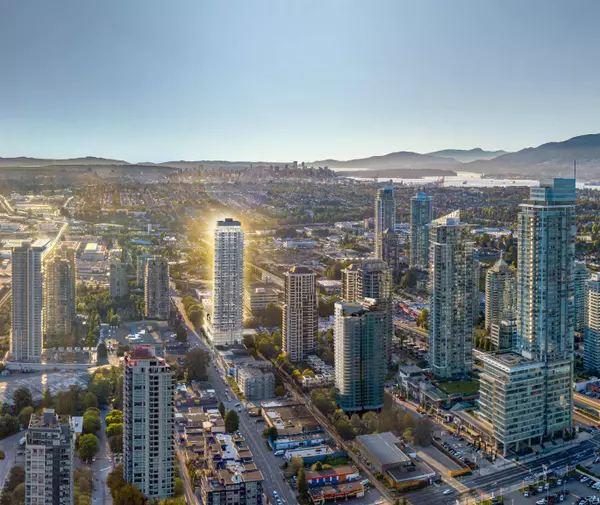 4279 Dawson ST #319, Burnaby, BC V5C 3Y5