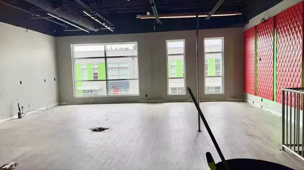 Vancouver, BC V6P 3V9,8855 Laurel ST #104