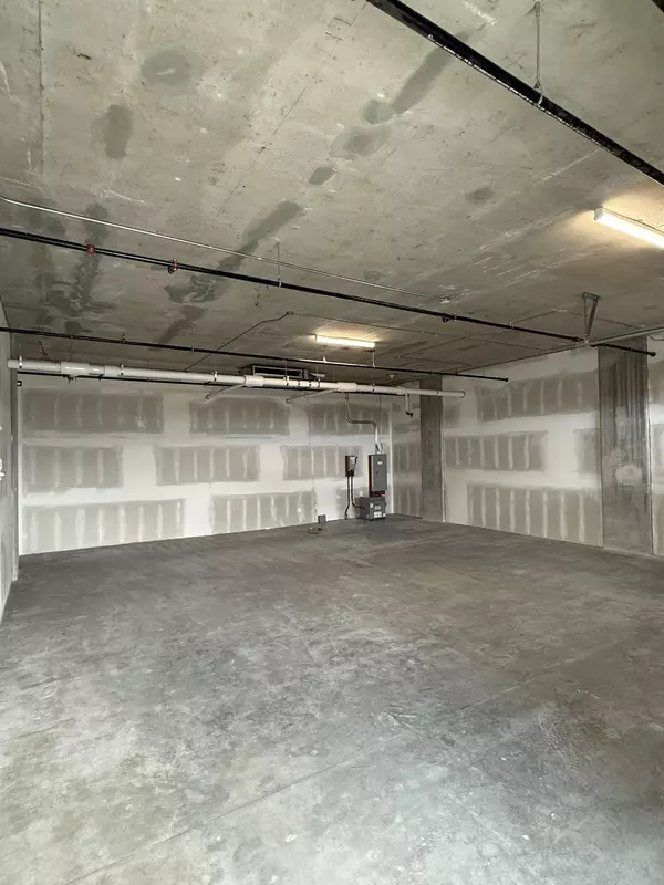 Vancouver, BC V5X 3A2,8250 Manitoba ST #368