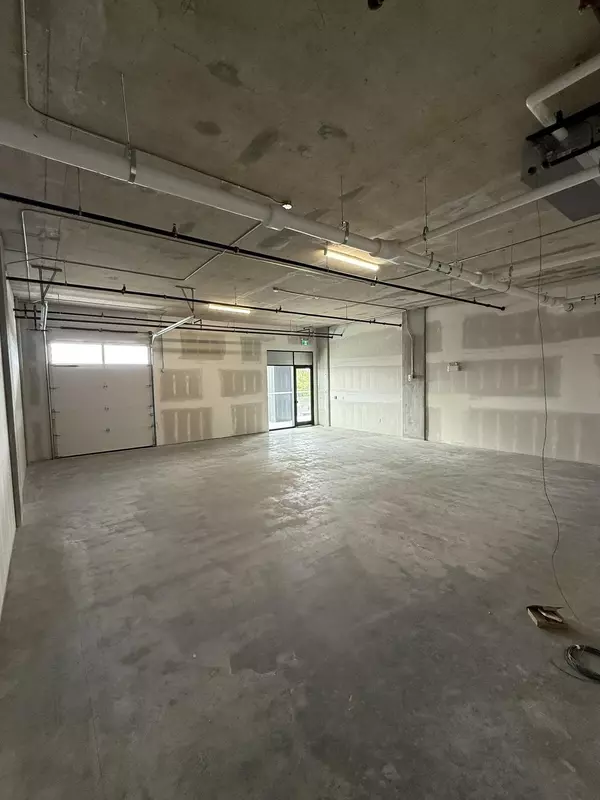 Vancouver, BC V5X 3A2,8250 Manitoba ST #368