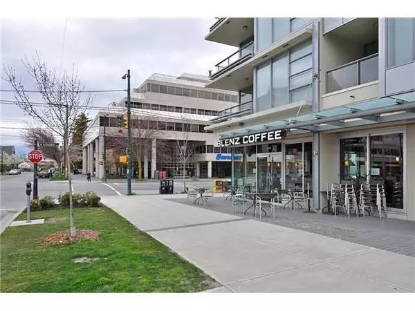 Vancouver, BC V6E 1N4,2502 Maple ST