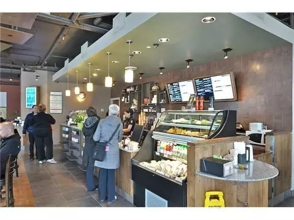 Vancouver, BC V6E 1N4,2502 Maple ST