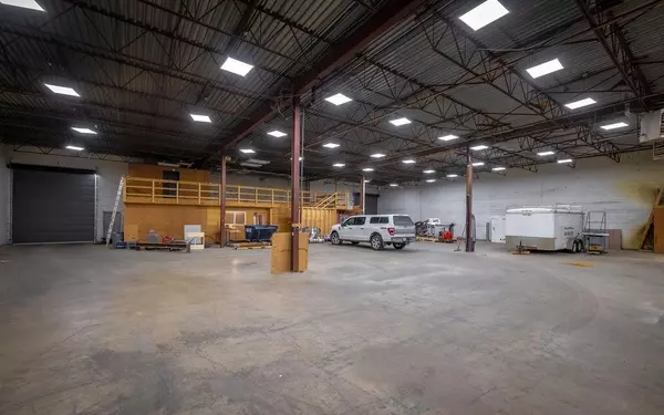 Abbotsford, BC V2T 6A5,2031 Paramount CRES