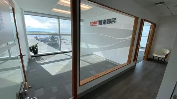 Richmond, BC V6X 0J8,4000 No. 3 RD #5220-5225