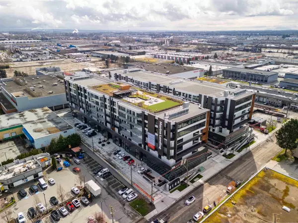 Vancouver, BC V5X 3A2,8250 Manitoba ST #382