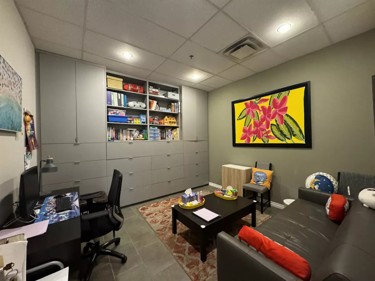 Richmond, BC V6X 3Z8,8888 Odlin CRES #2025