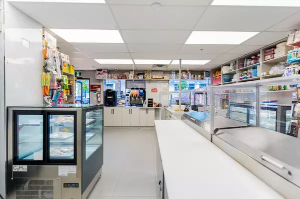 White Rock, BC V4B 3X8,1508 Foster ST