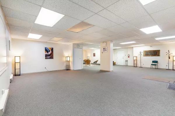 Vancouver, BC V5Z 3K4,3263 Heather ST