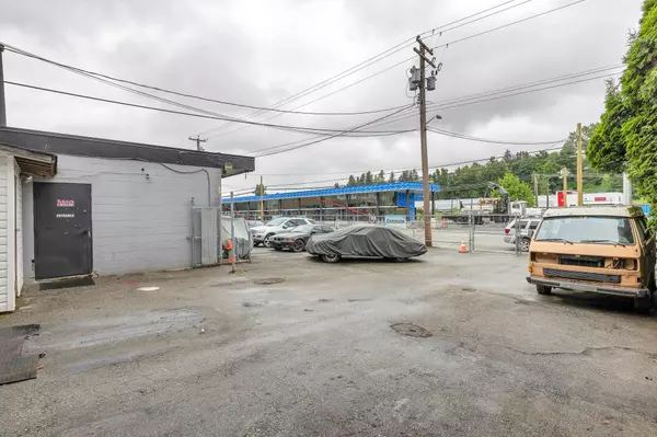 Abbotsford, BC V2S 2E3,2397 West Railway ST