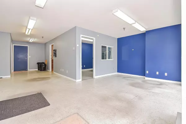Surrey, BC V3S 2A7,17665 66a AVE #403
