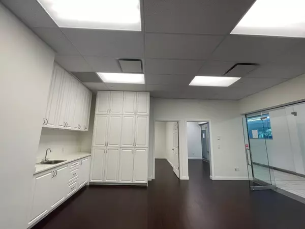 Richmond, BC V6X 0J8,4000 No. 3 RD #3035/3030/3025