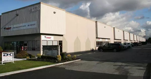1772 Broadway ST #121/122, Port Coquitlam, BC V3C 2M8