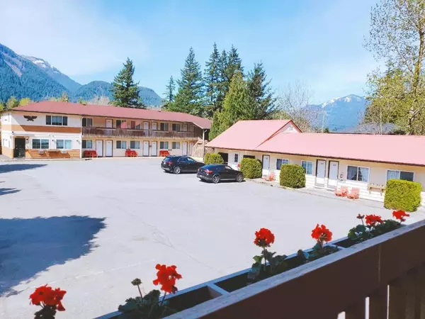 Hope, BC V0X 1L0,477 Fraser AVE