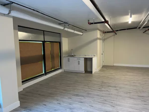 Vancouver, BC V5X 4L8,8188 Manitoba ST #108