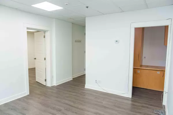 515 W Pender ST #246 Vancouver, BC V6B 6H5